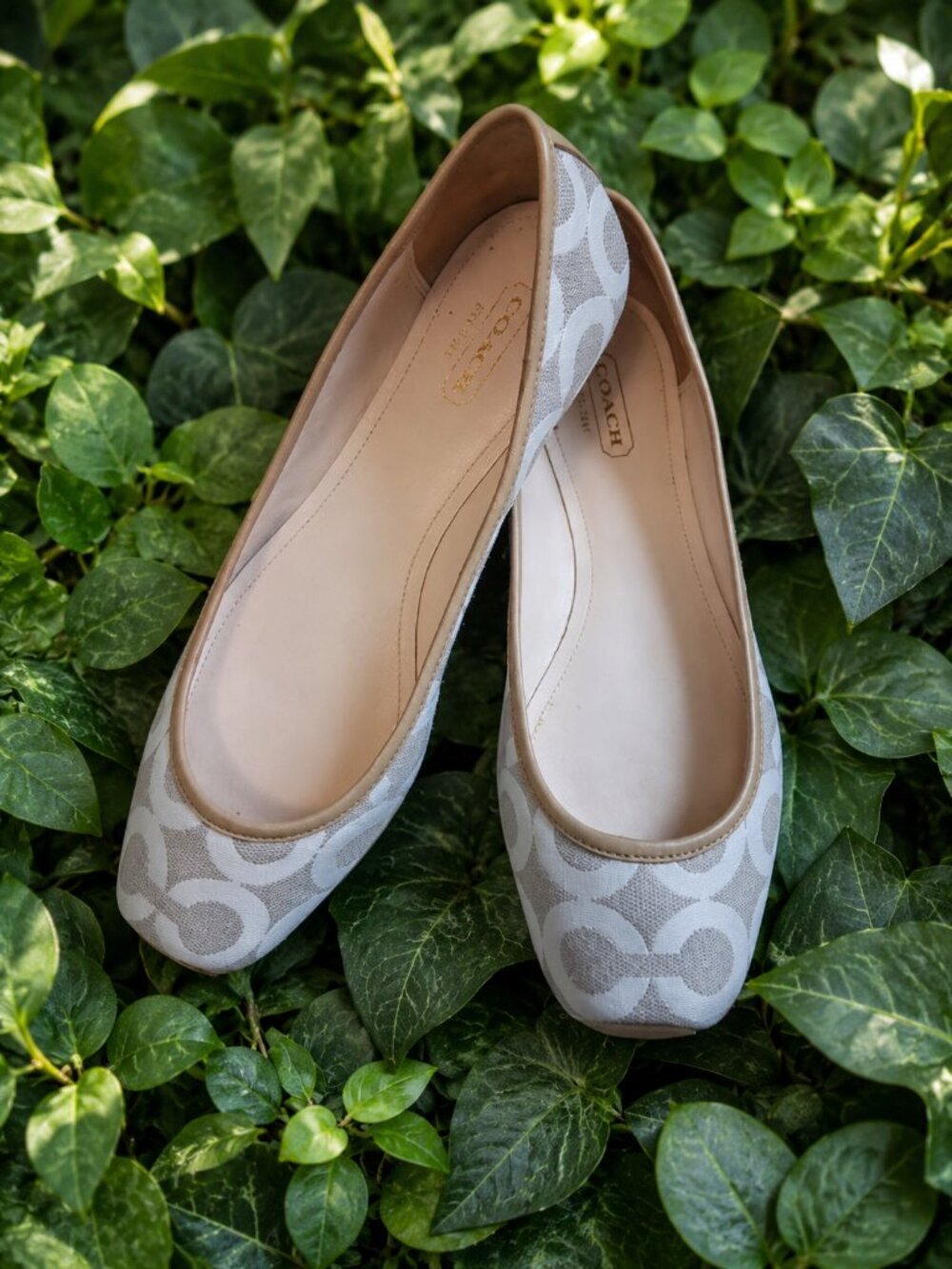 Like New Coach Signature Flats